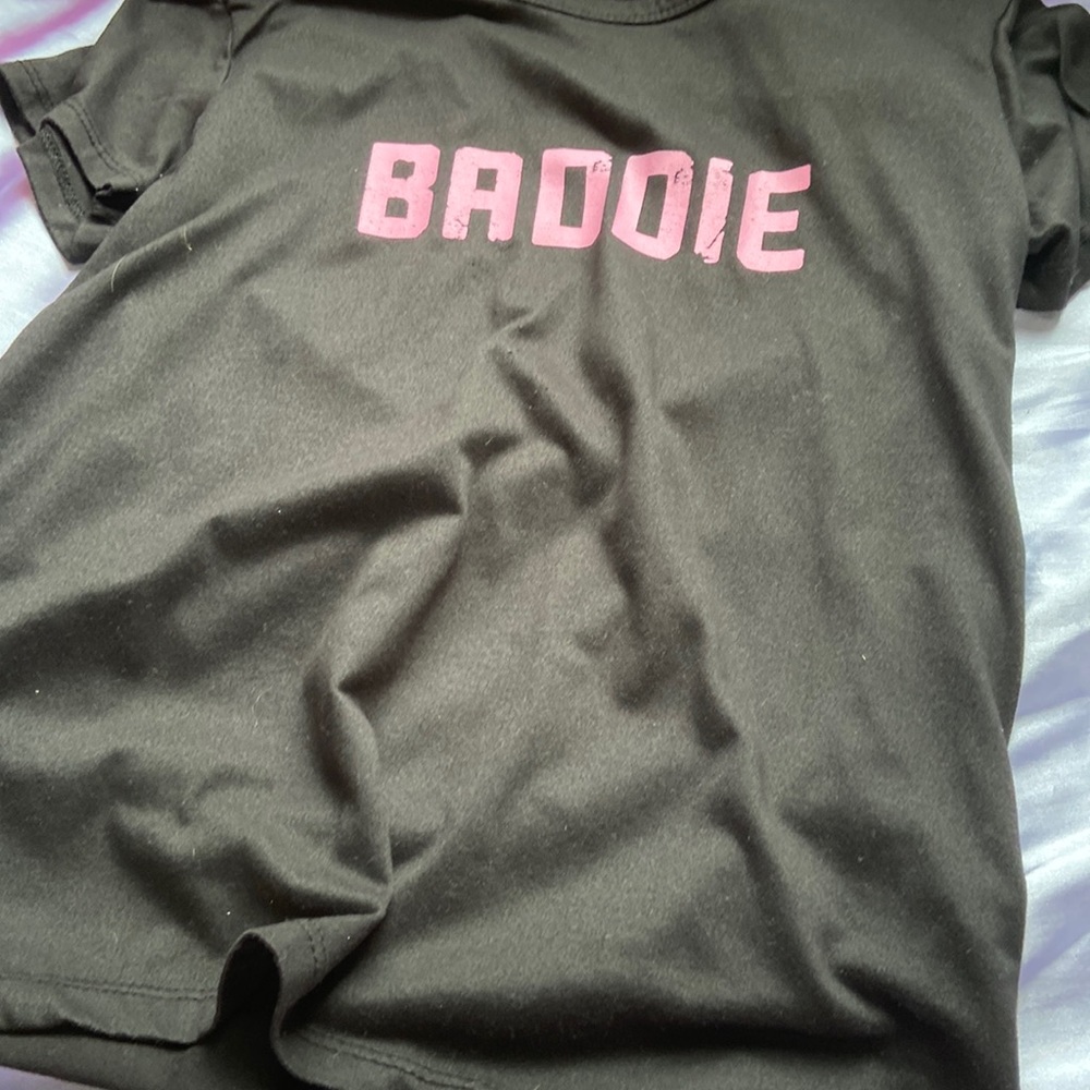 Baddie shirt